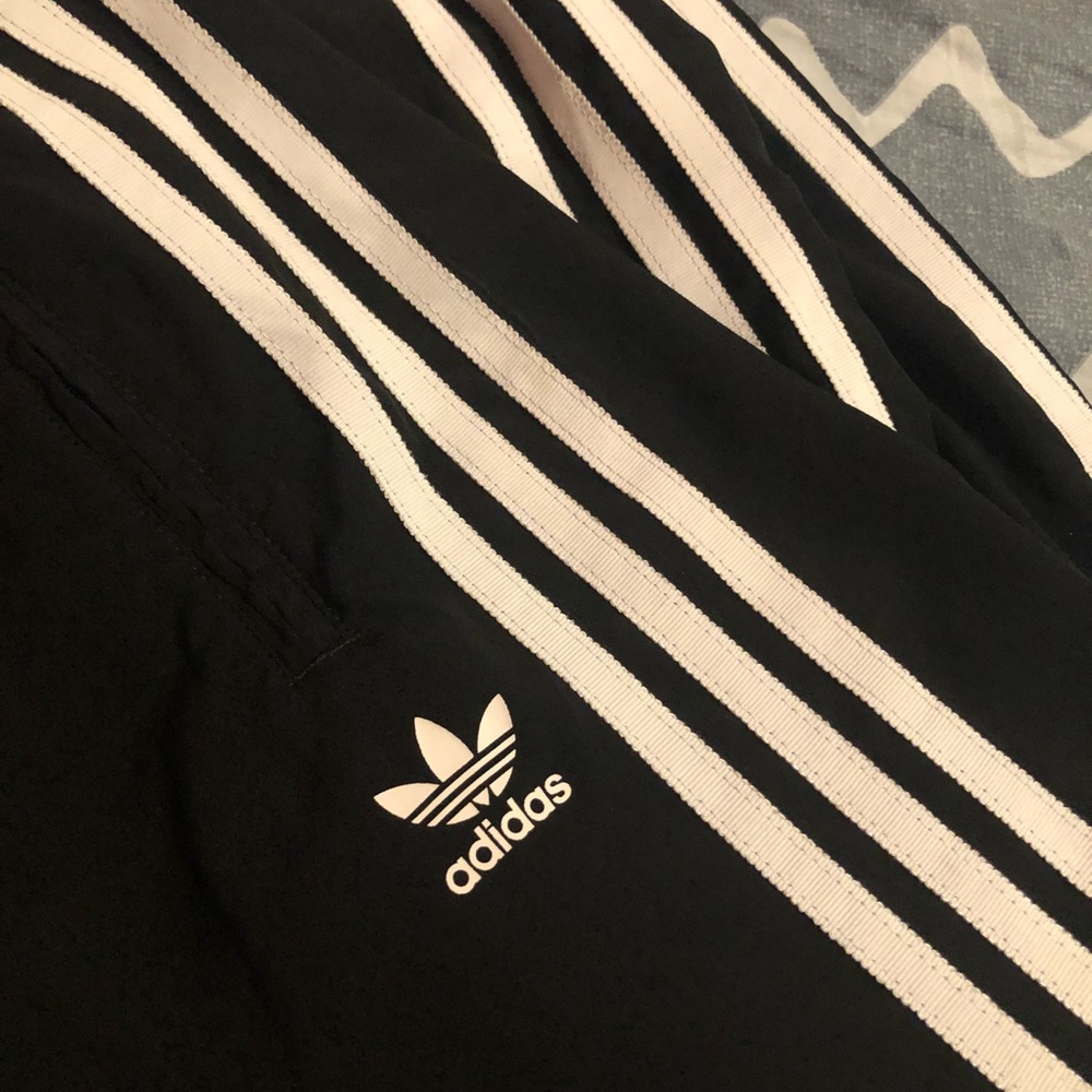 Adidas sweatpants